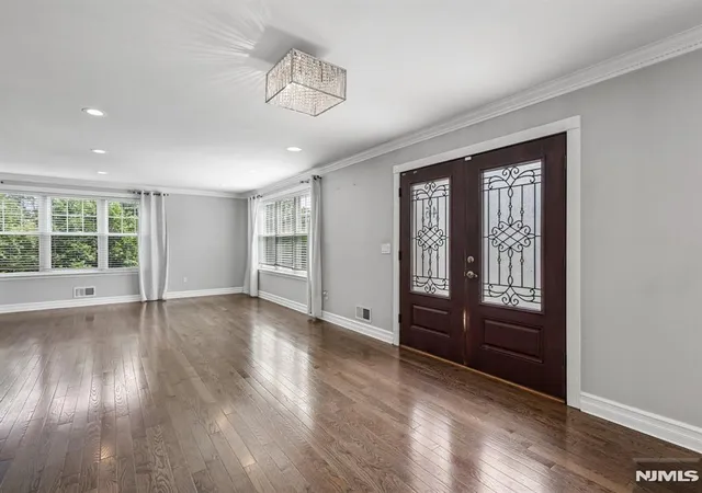 Homes for sale in Little Falls, NJ | 45 Wilmore Rd, Little Falls, NJ 07424 | MLS# 26022000