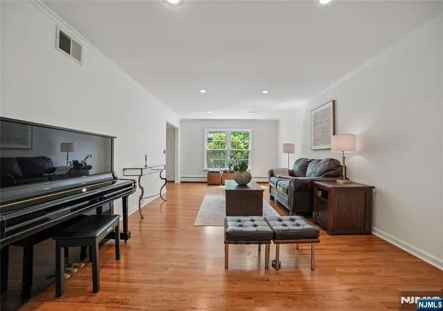 5th image of 25 Tremont Ter, Livingston, NJ 07039 | MLS# 26022002