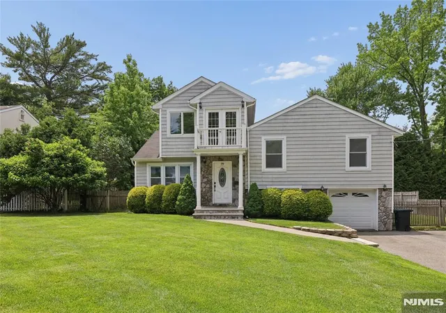 Homes for sale in Cresskill, NJ | 194 Madison Ave, Cresskill, NJ 07626 | MLS# 26022027
