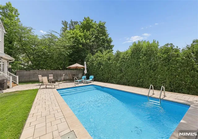 Homes for sale in Cresskill, NJ | 194 Madison Ave, Cresskill, NJ 07626 | MLS# 26022027