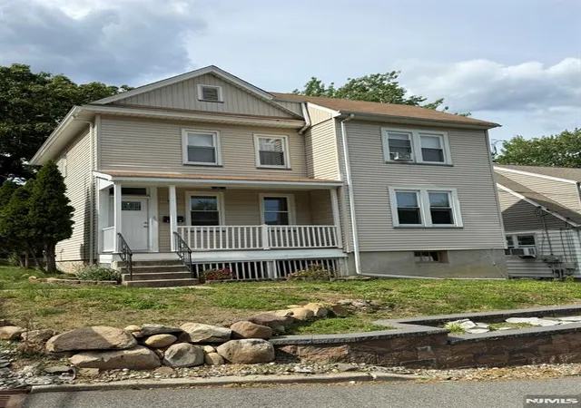 Homes for sale in Hawthorne, NJ | 41 Outlook Ave, Hawthorne, NJ 07506 | MLS# 26022082