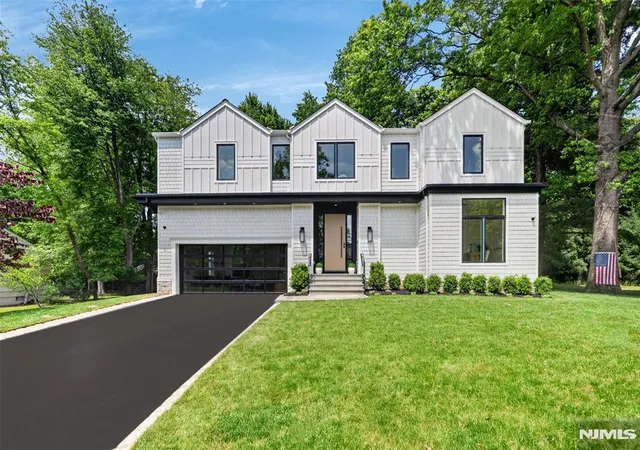 Homes for sale in Closter, NJ | 26 Collins Ave, Closter, NJ 07624 | MLS# 26022143