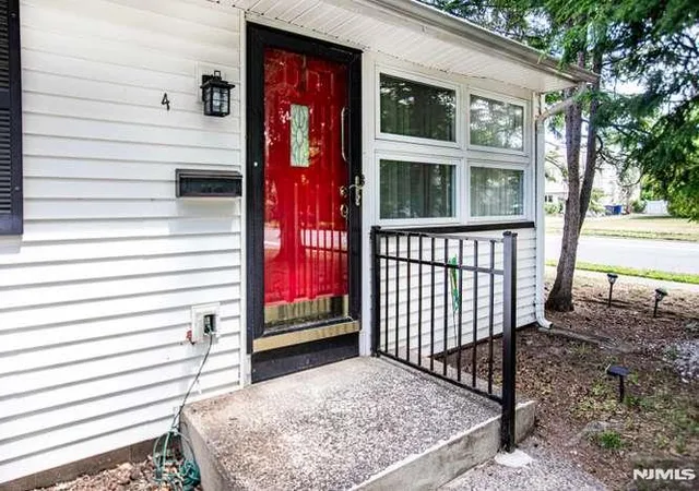 5th image of 4 Beverly Rd, Glen Rock, NJ 07452 | MLS# 26022150