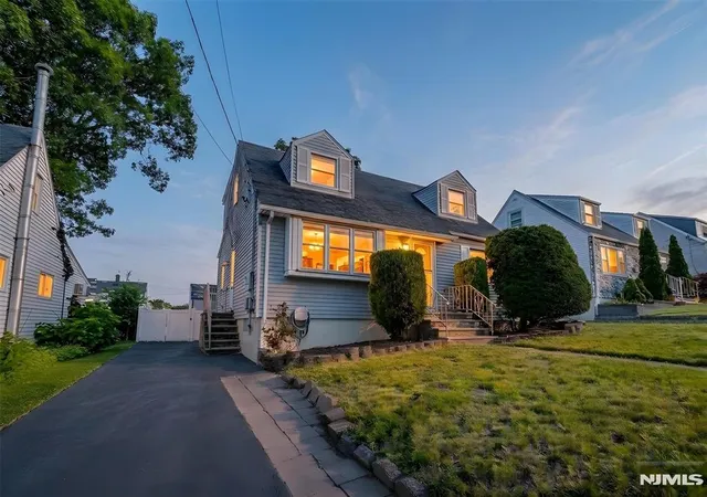 Homes for sale in Elmwood Park, NJ | 68 16th Ave, Elmwood Park, NJ 07407 | MLS# 26022177