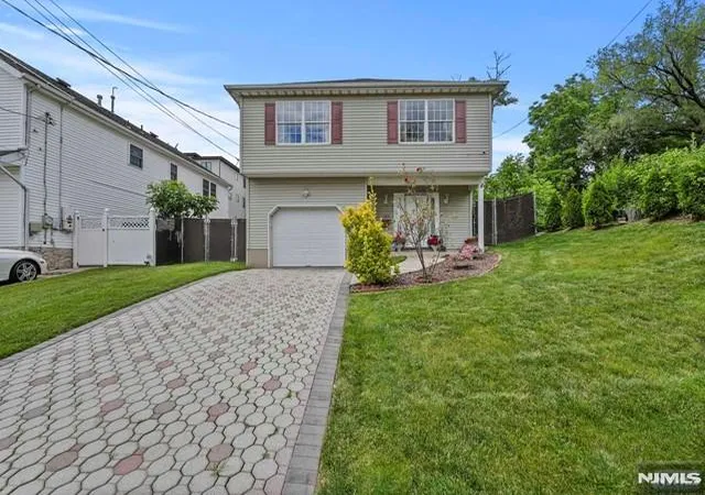 Homes for sale in Hasbrouck Heights, NJ | 503 Prospect St, Hasbrouck Heights, NJ 07604 | MLS# 26022199
