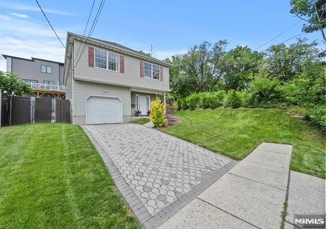 Homes for sale in Hasbrouck Heights, NJ | 503 Prospect St, Hasbrouck Heights, NJ 07604 | MLS# 26022199