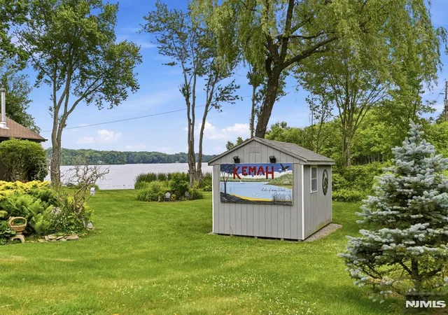 1st image of 312 Lakeview Dr, Newton, NJ 07860 | MLS# 26022208