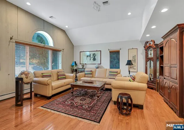 5th image of 27 Hamilton Dr, North Caldwell, NJ 07006 | MLS# 26022249