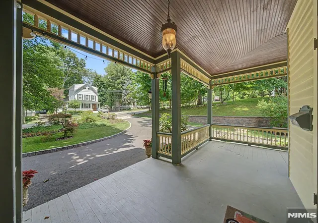 4th image of 76 Hillside Ave, Tenafly, NJ 07670 | MLS# 26022257