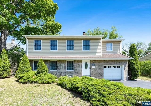 Homes for sale in Ridgewood, NJ | 361 Walthery Ave, Ridgewood, NJ 07450 | MLS# 26022261