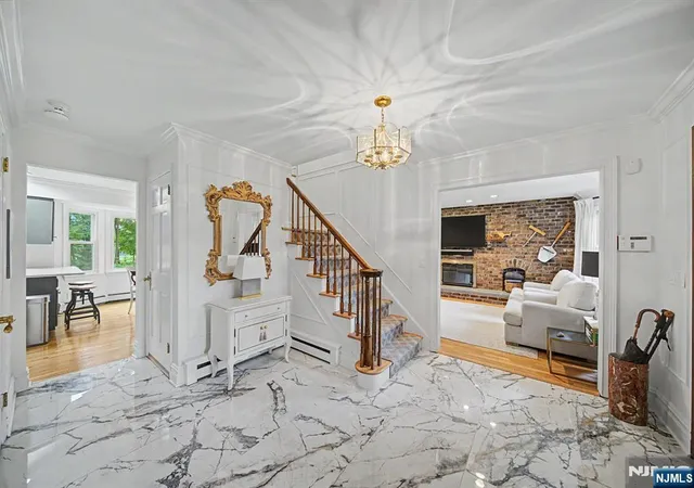 3rd image of 10 Marcotte Ln, Tenafly, NJ 07670 | MLS# 26022278