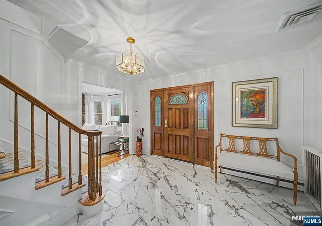4th image of 10 Marcotte Ln, Tenafly, NJ 07670 | MLS# 26022278