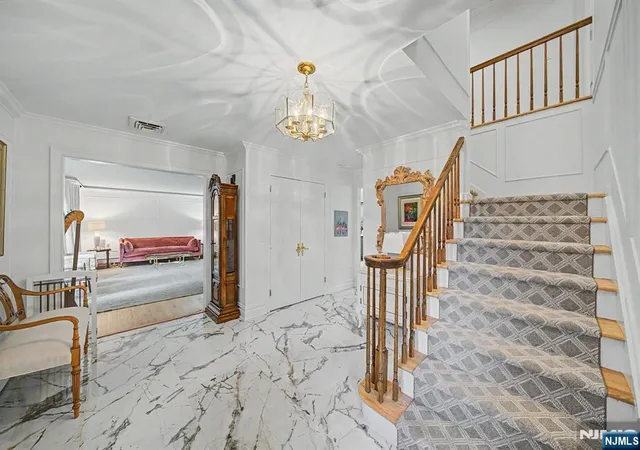5th image of 10 Marcotte Ln, Tenafly, NJ 07670 | MLS# 26022278