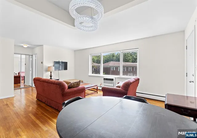 5th image of 6 Rustic Cir, Montvale, NJ 07645