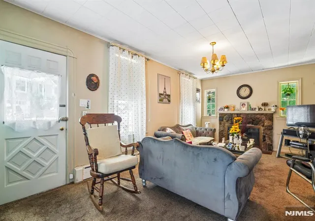 Homes for sale in North Haledon, NJ | 20 Nassau, North Haledon, NJ 07508 | MLS# 26022325