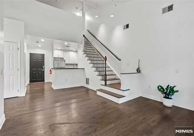 Homes for sale in North Bergen, NJ | 7400 River Rd #442, North Bergen, NJ 07047 | MLS# 26022340