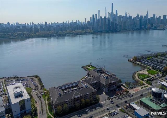 Homes for sale in North Bergen, NJ | 7400 River Rd #442, North Bergen, NJ 07047 | MLS# 26022340