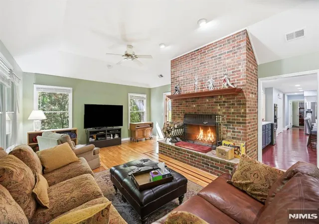 Homes for sale in West Milford, NJ | 50 Ponderosa Pl, West Milford, NJ 07421 | MLS# 26022369