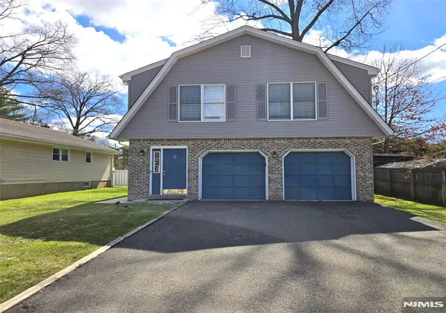 Homes for sale in Dumont, NJ | 71 Wyandotte Ave, Dumont, NJ 07628 | MLS# 26022371