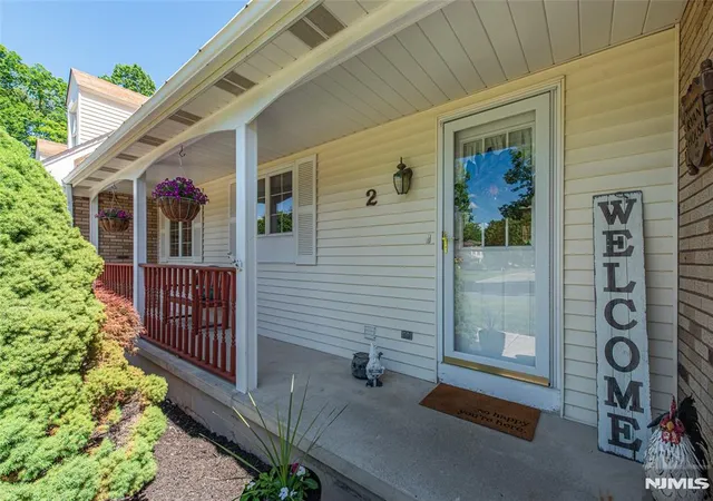 Homes for sale in West Milford, NJ | 2 Baron Rd, West Milford, NJ 07480 | MLS# 26022386