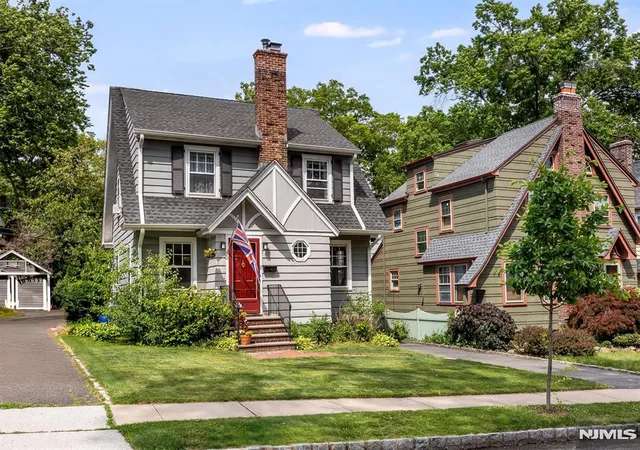 3rd image of 17 Madison St, Glen Ridge, NJ 07028 | MLS# 26022415