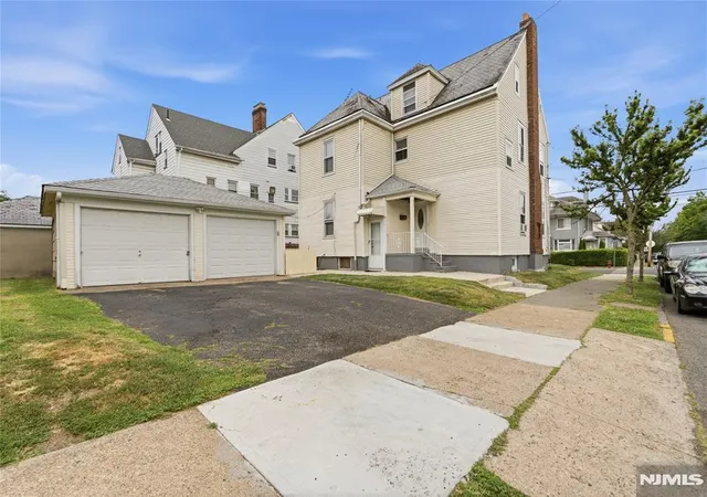 22nd image of 411 15th Ave, Paterson, NJ 07504 | MLS# 26022418