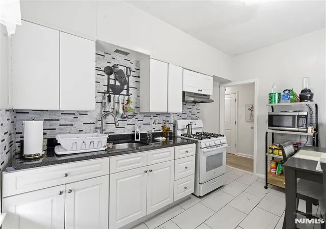 5th image of 411 15Th Ave, Paterson, NJ 07504 | MLS# 26022418