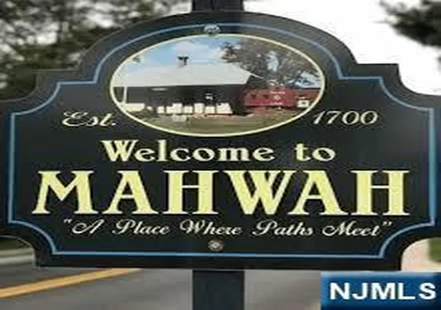 Homes for sale in Mahwah, NJ | 105 Sherwood Ave, Mahwah, NJ 07430 | MLS# 26022420