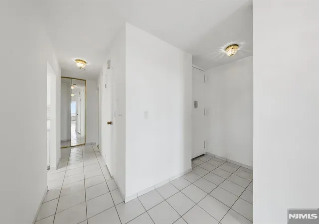 Homes for sale in Cliffside Park, NJ | 200 Winston Dr #2120, Cliffside Park, NJ 07010 | MLS# 26022435