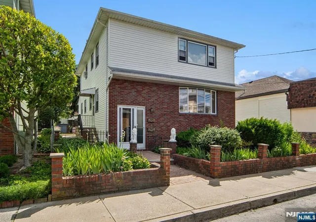 Homes for sale in North Arlington, NJ | 27   29 Crystal St, North Arlington, NJ 07031 | MLS# 26022480