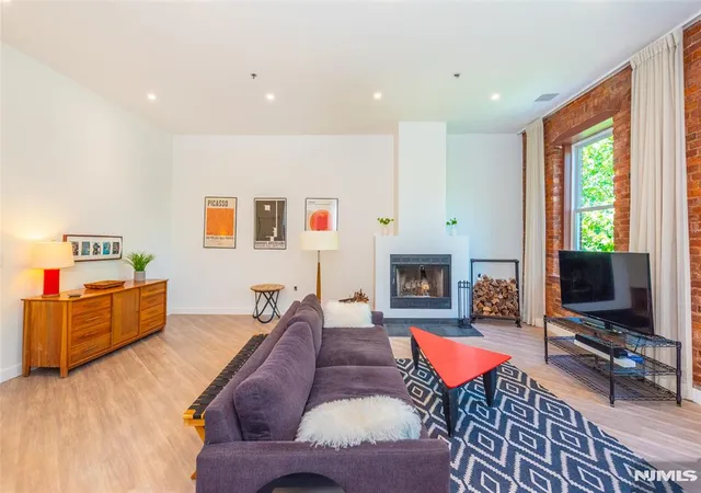 Homes for sale in Little Falls, NJ | 260 Main St #313, Little Falls, NJ 07424 | MLS# 26022483