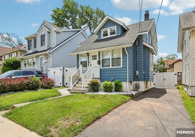 Homes for sale in Hackensack, NJ | 377 Parker Ave, Hackensack, NJ 07601 | MLS# 26022493