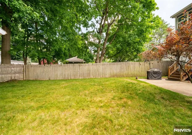 Homes for sale in Closter, NJ | 423 Closter Dock Rd, Closter, NJ 07624 | MLS# 26022520