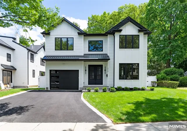 Homes for sale in Paramus, NJ | 408 Terhune Ave, Paramus, NJ 07652 | MLS# 26022529