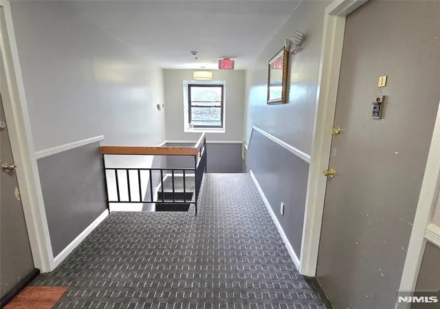 2nd image of 560 N Ave, Fort Lee, NJ 07024