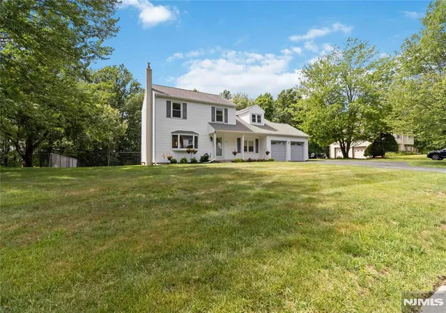 Homes for sale in West Milford, NJ | 37 Rolling Ridge Rd, West Milford, NJ 07480 | MLS# 26022542