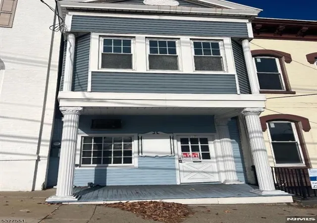 Homes for sale in Newton, NJ | 17 High, Newton, NJ 07860 | MLS# 26022563
