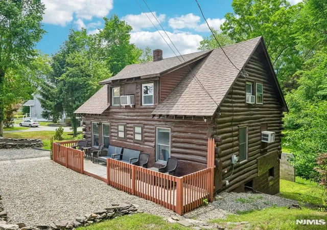 2nd image of 52 North Rd, Wayne, NJ 07470 | MLS# 26022571