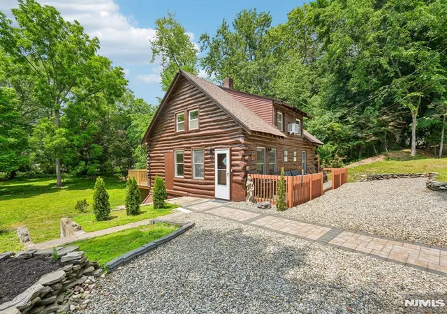3rd image of 52 North Rd, Wayne, NJ 07470 | MLS# 26022571