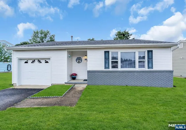 1st image of 214 Westbrook Dr, Berkeley, NJ 08757 | MLS# 26022595