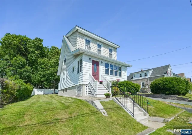 2nd image of 264 Getty Ave, Clifton, NJ 07011 | MLS# 26022637