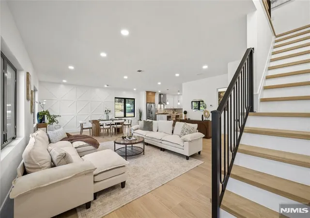 2nd image of 24 Richard Scott Ct, North Haledon, NJ 07508 | MLS# 26022669