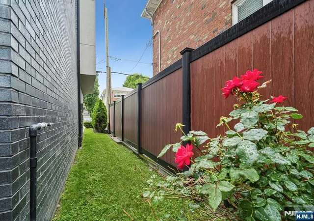 Homes for sale in Cliffside Park, NJ | 253 Prospect Ave, Cliffside Park, NJ 07010 | MLS# 26022675