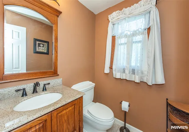 Homes for sale in Wanaque, NJ | 44 Molinari Dr, Wanaque, NJ 07465 | MLS# 26022693