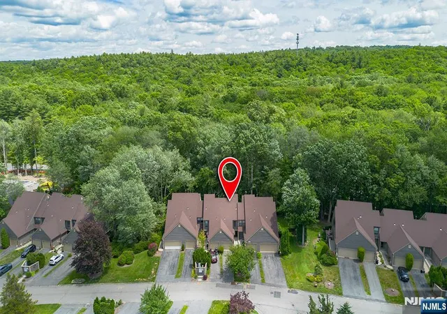 Homes for sale in West Milford, NJ | 6 New Bedford Rd #D, West Milford, NJ 07480 | MLS# 26022708