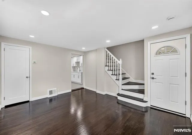 Homes for sale in Elizabeth, NJ | 1378 Hamilton St, Elizabeth, NJ 07208 | MLS# 26022718