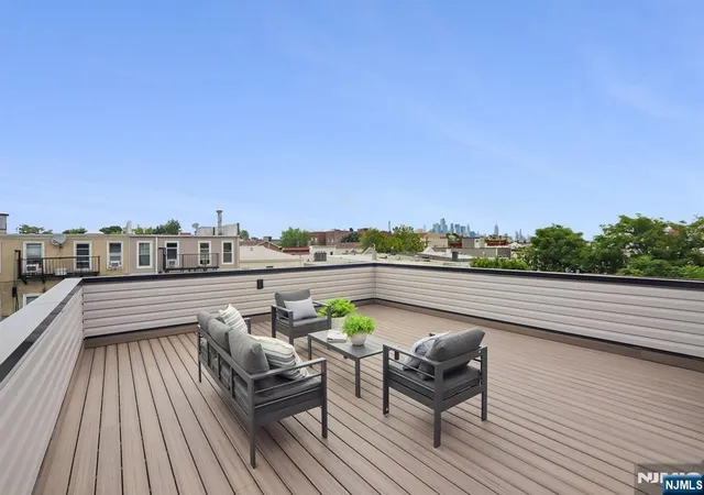 Homes for sale in Jersey City, NJ | 78 Zabriskie Street, Jersey City, NJ 07307 | Houzeo