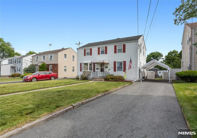 Homes for sale in Elmwood Park, NJ | 126 18Th Ave, Elmwood Park, NJ 07407 | MLS# 26022728