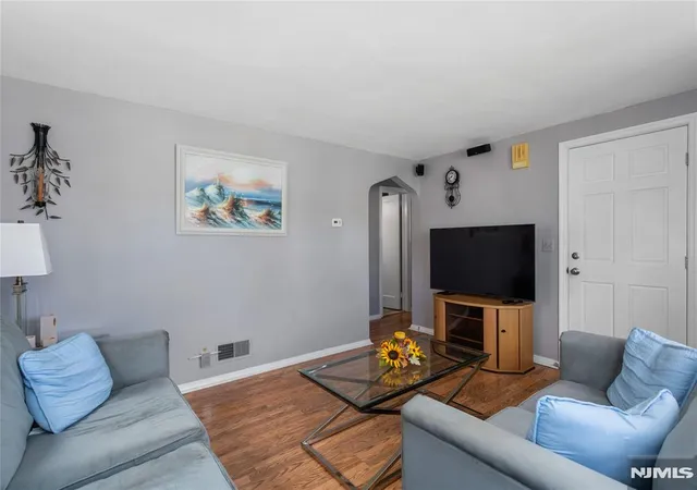 Homes for sale in Elmwood Park, NJ | 126 18Th Ave, Elmwood Park, NJ 07407 | MLS# 26022728