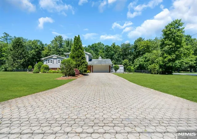 Homes for sale in West Milford, NJ | 15 E Timber Ln, West Milford, NJ 07435 | MLS# 26022733
